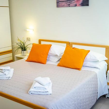 Hotel Romagna Riccione Esterno foto