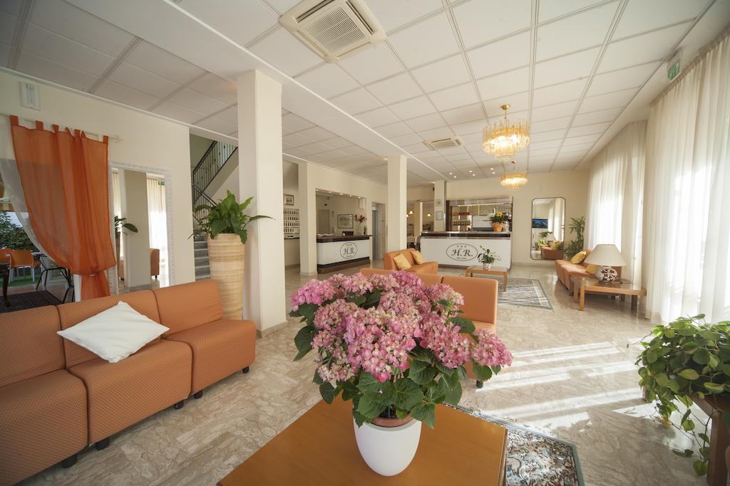 Hotel Romagna Riccione Esterno foto