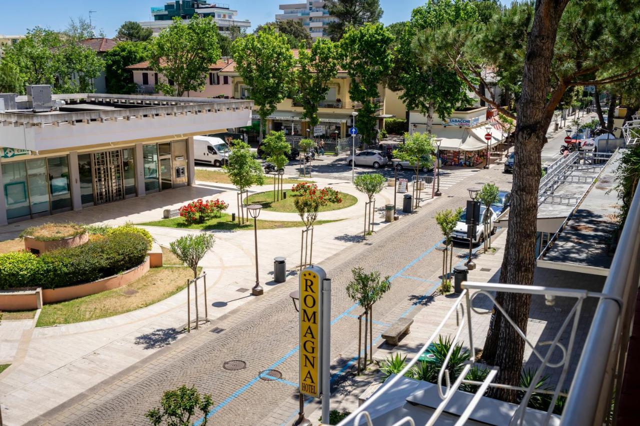 Hotel Romagna Riccione Esterno foto